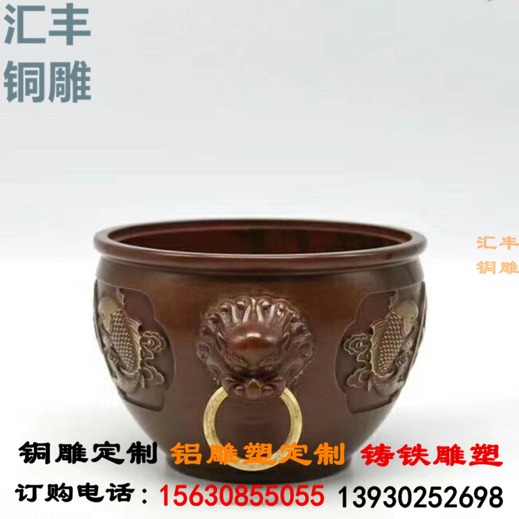 故宫里的铜缸用的材质是青铜铸造而成